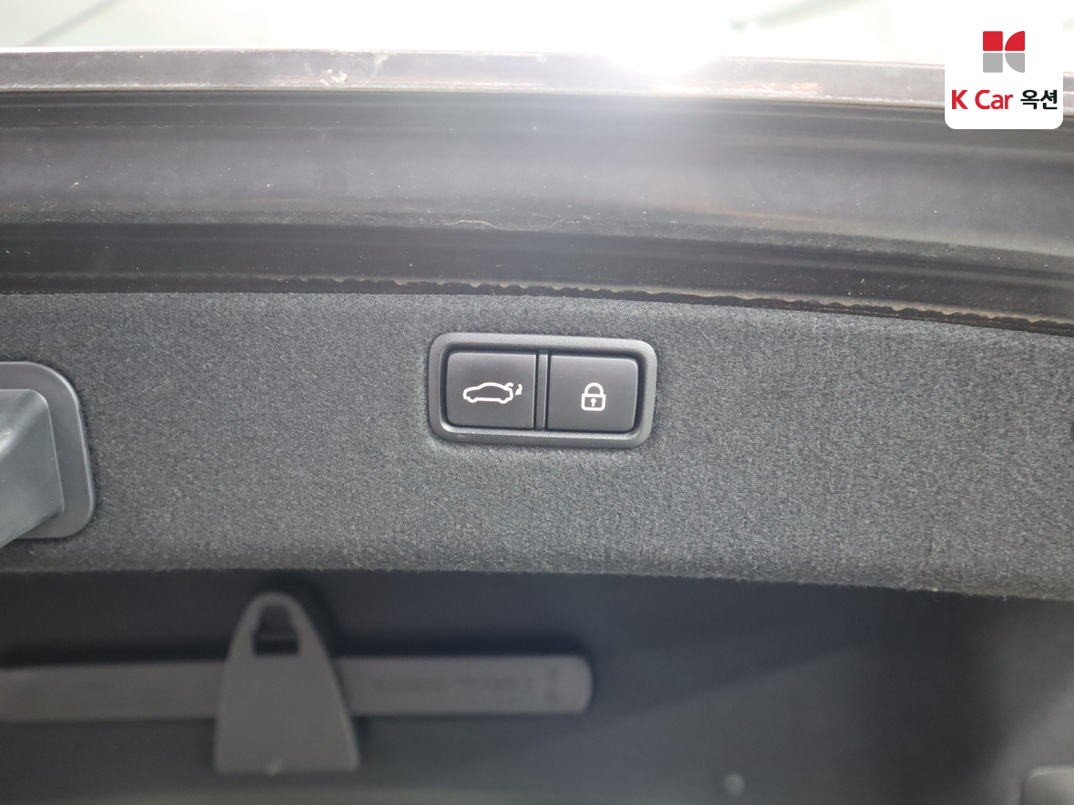 Genesis G80 2019 - Image 27