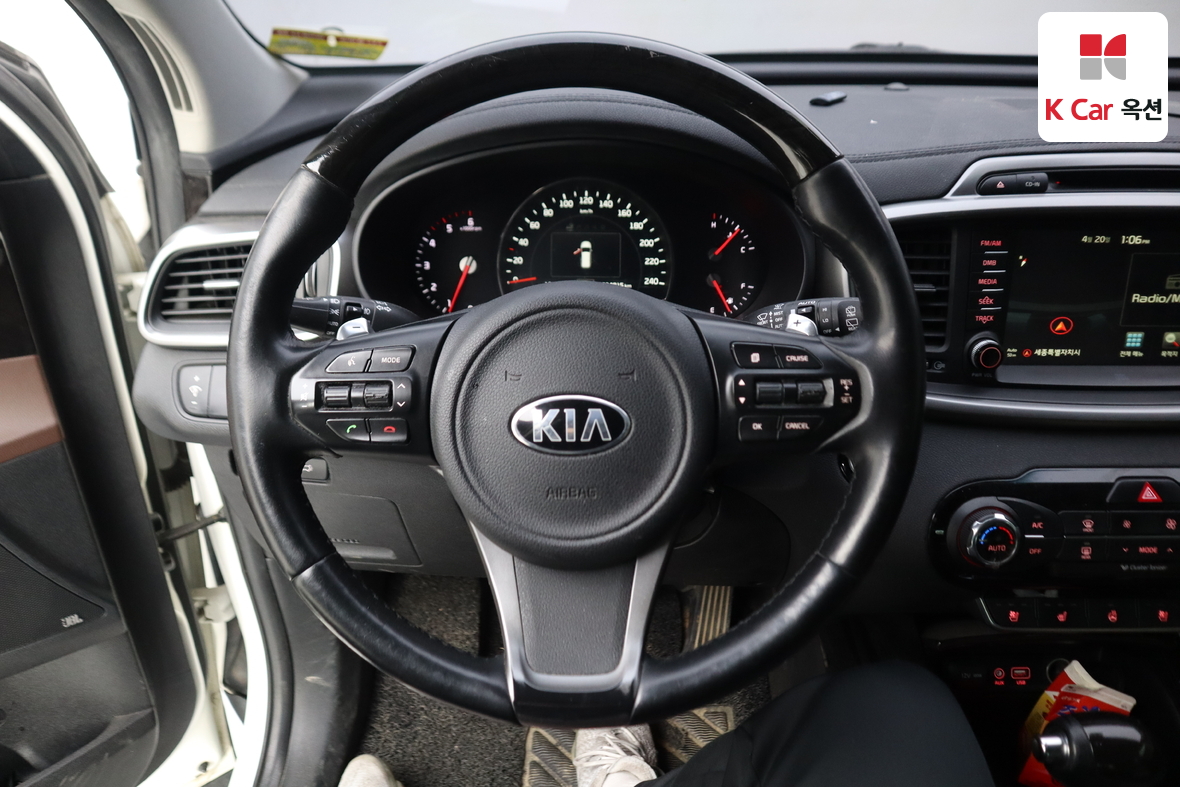 Kia Sorento - 10