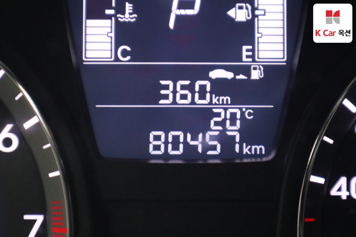 Hyundai Accent - 4