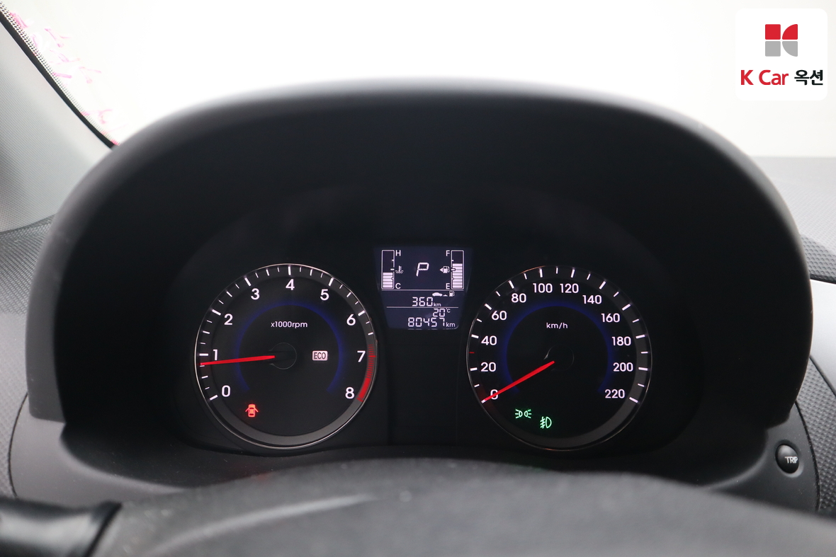 Hyundai Accent - 5