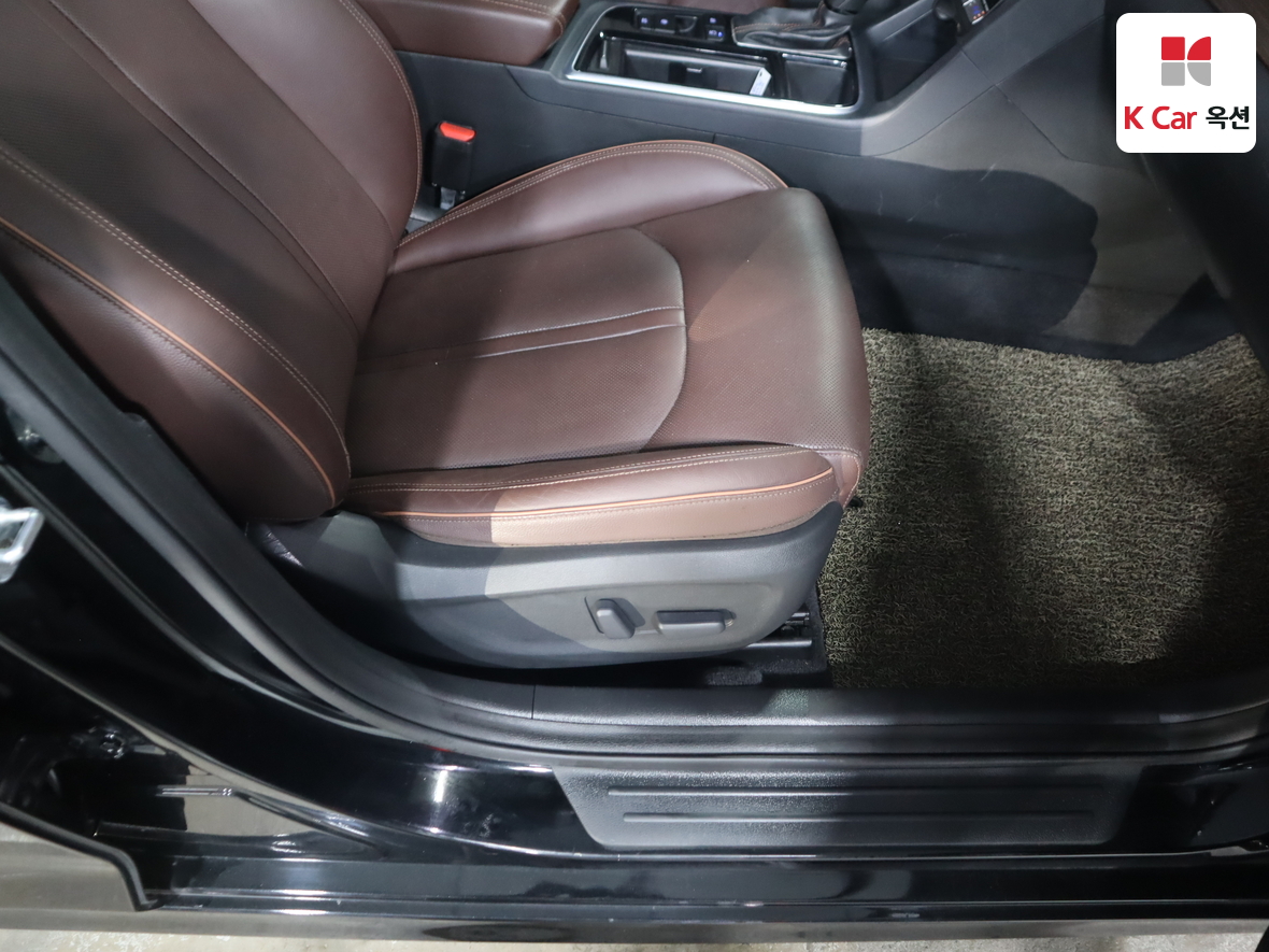 Hyundai Sonata 2018 - Image 31