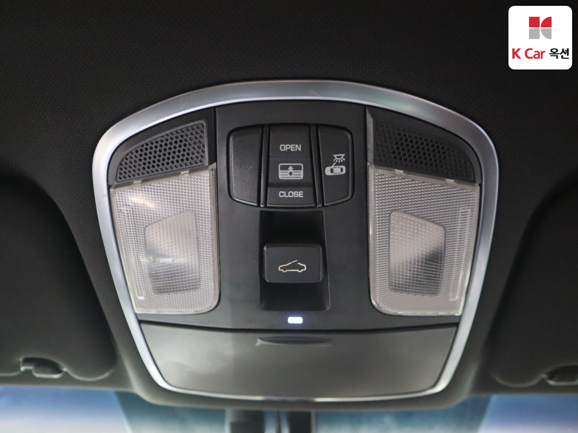 Hyundai Sonata 2018 - Image 12