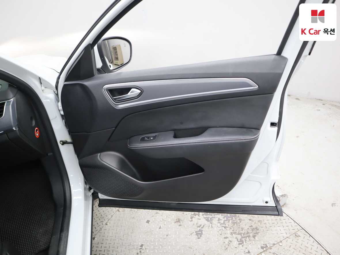 Renault Samsung XM3 2023 - Image 31