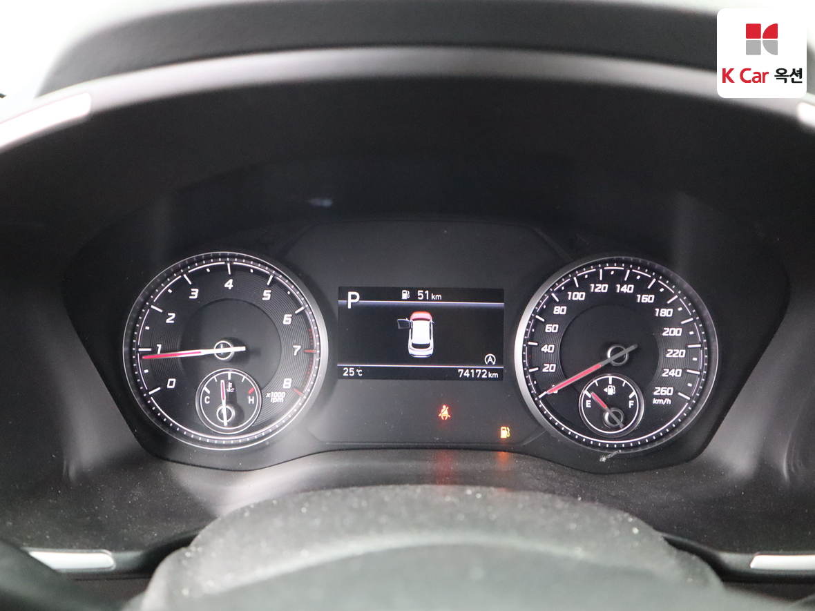 Hyundai Santa Fe 2022 - Image 5