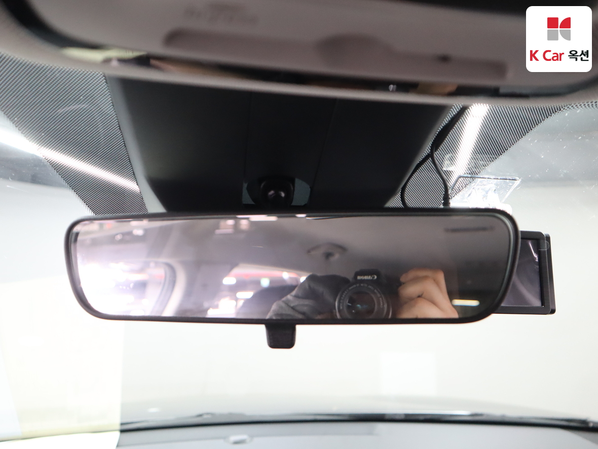 Hyundai Santa Fe 2022 - Image 13