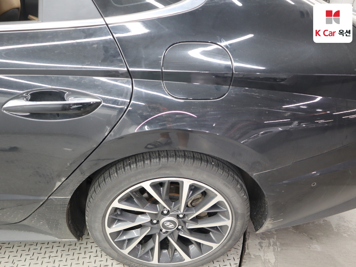 Hyundai Sonata 2023 - Image 37