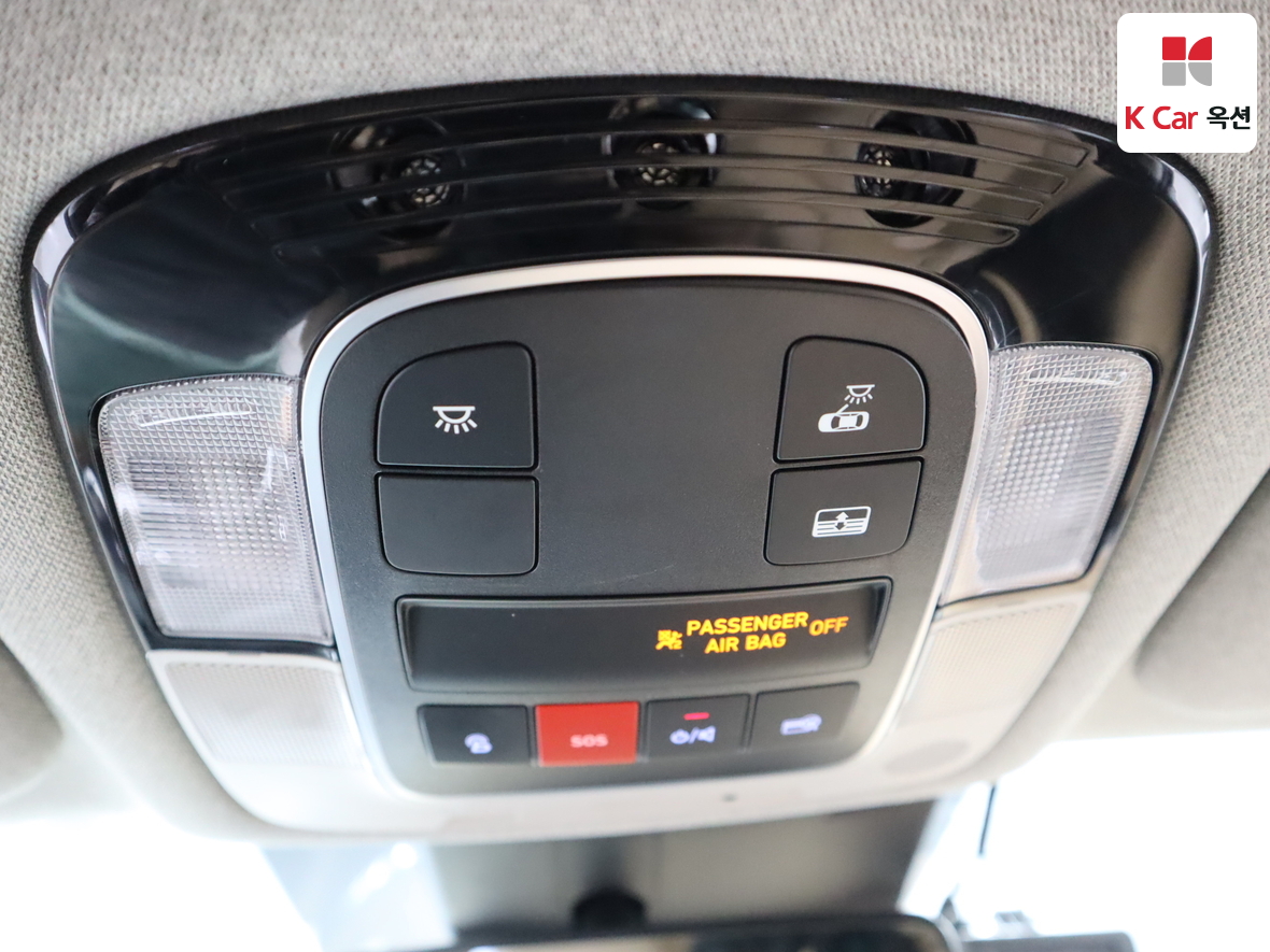 Hyundai Sonata 2023 - Image 12