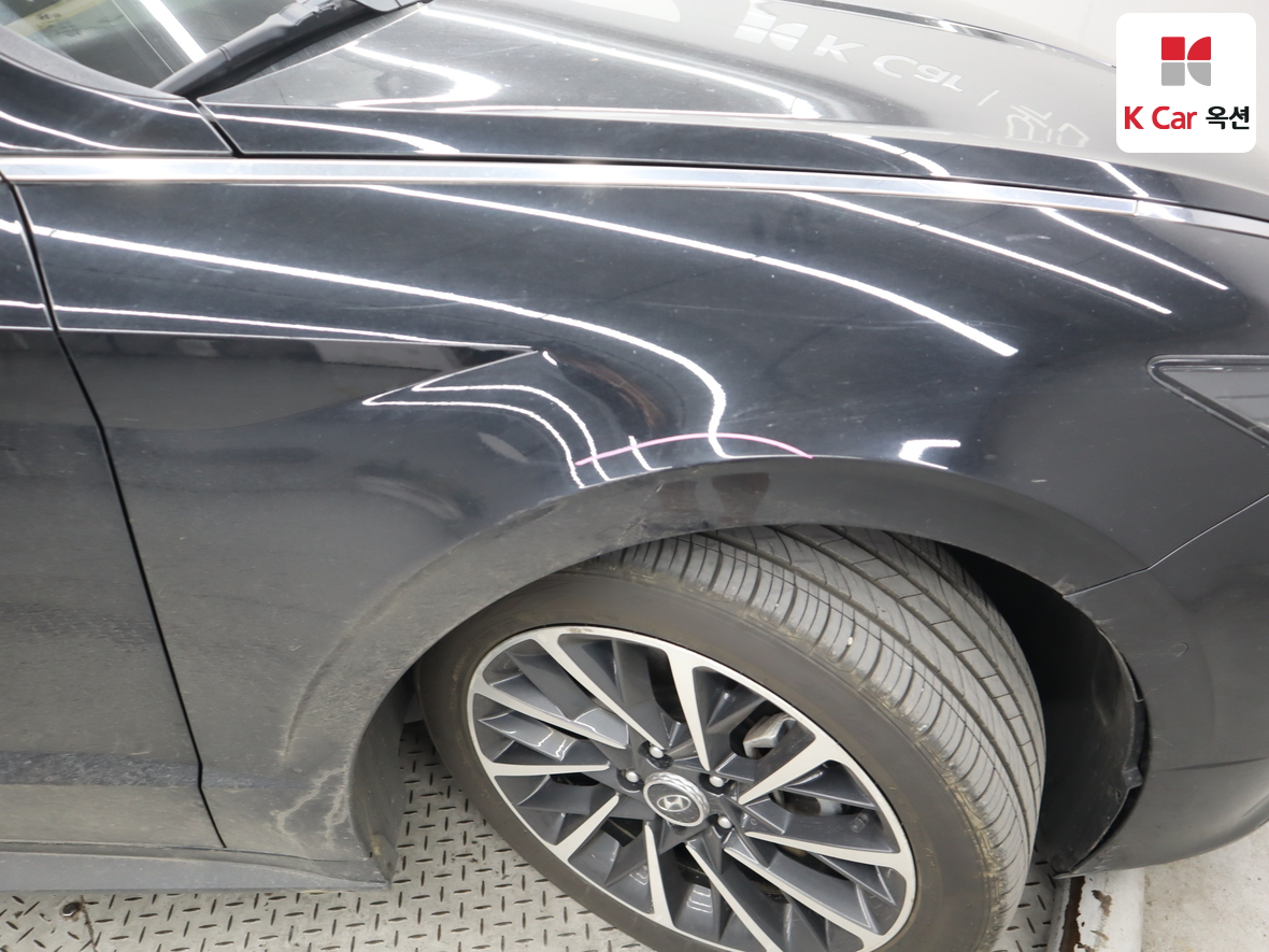 Hyundai Sonata 2023 - Image 39