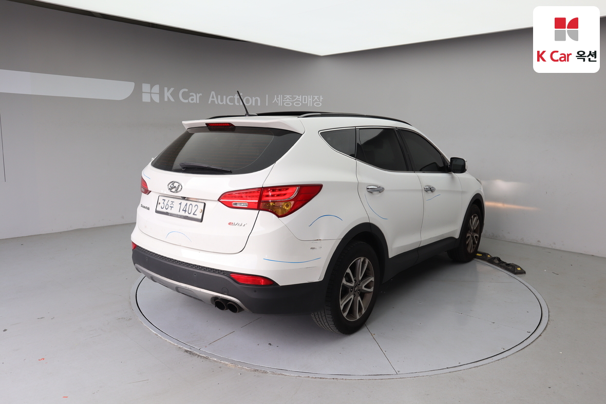 Hyundai Santa Fe - 2