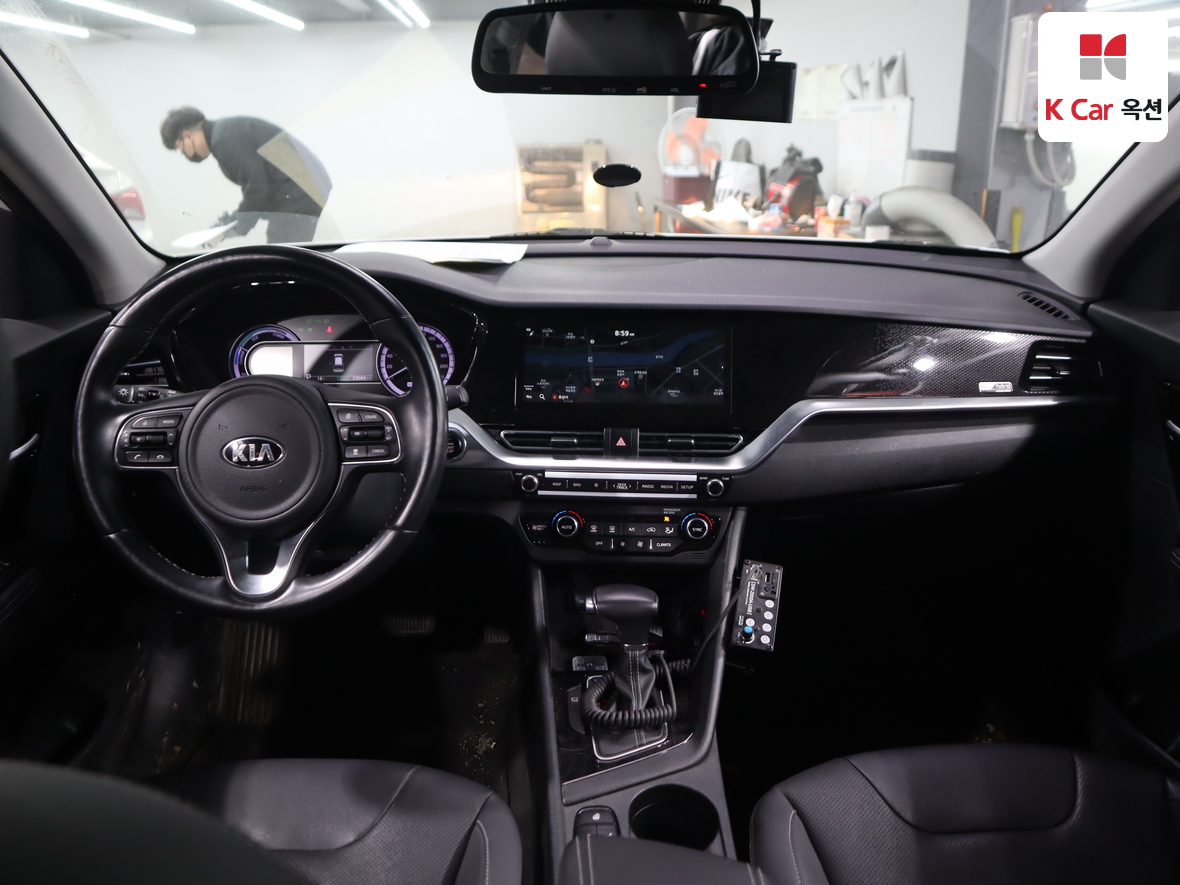 كيا نيرو 2021 - صورة 3