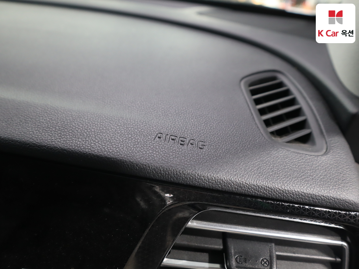 كيا نيرو 2021 - صورة 31