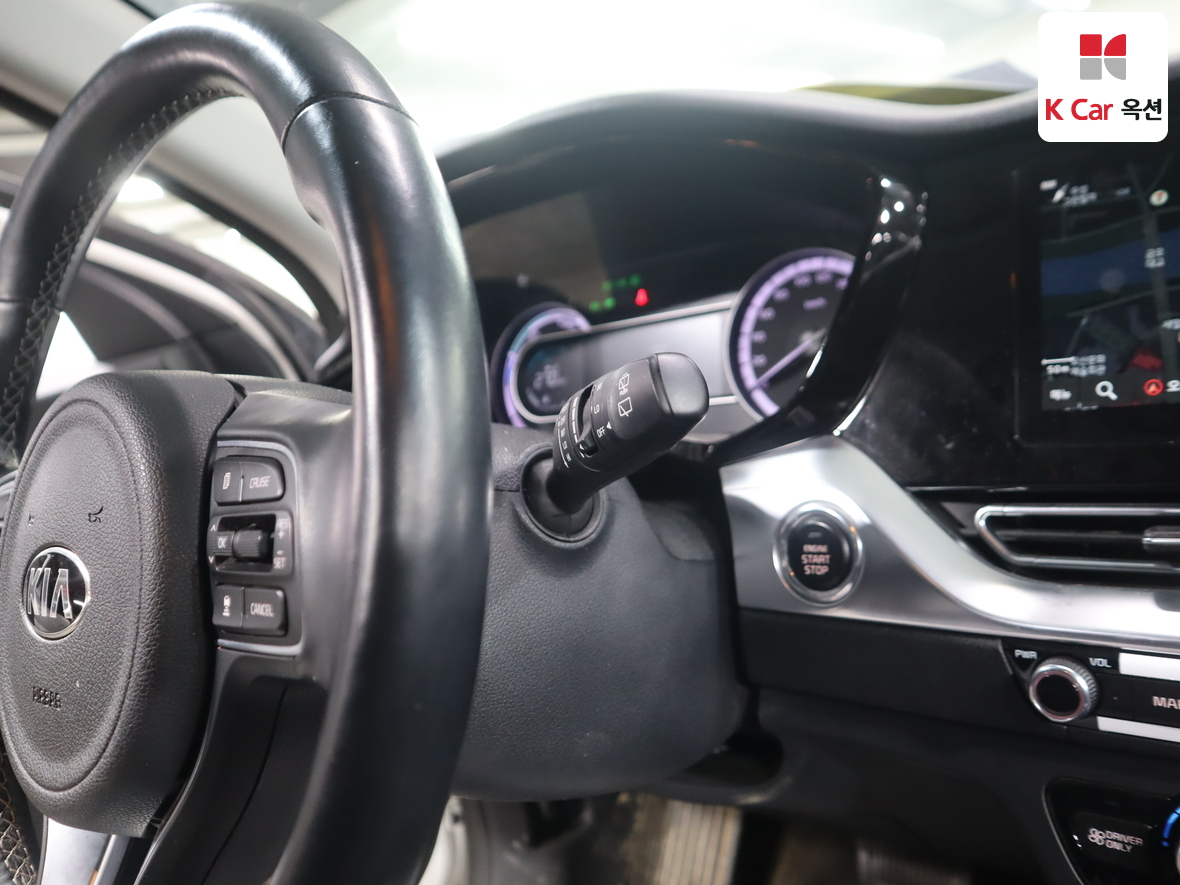 كيا نيرو 2021 - صورة 11