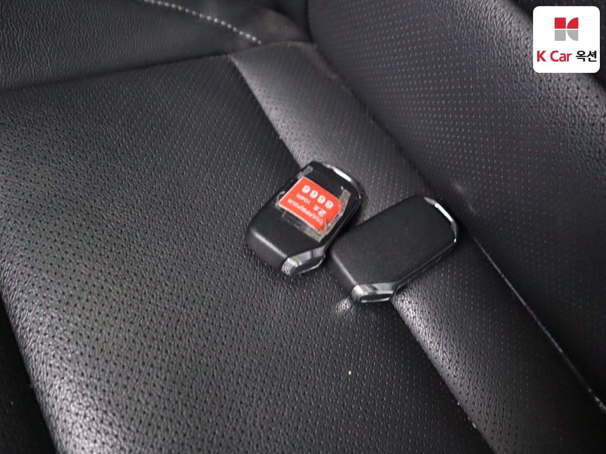 كيا نيرو 2021 - صورة 17