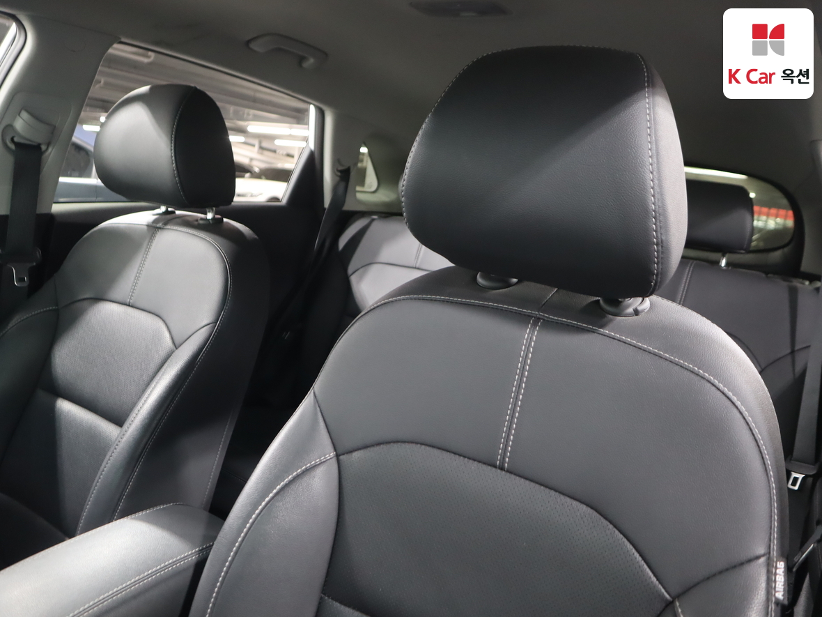 كيا نيرو 2021 - صورة 19