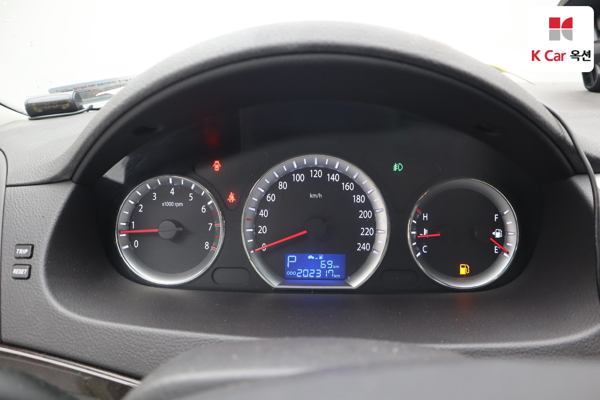Hyundai Sonata - 5