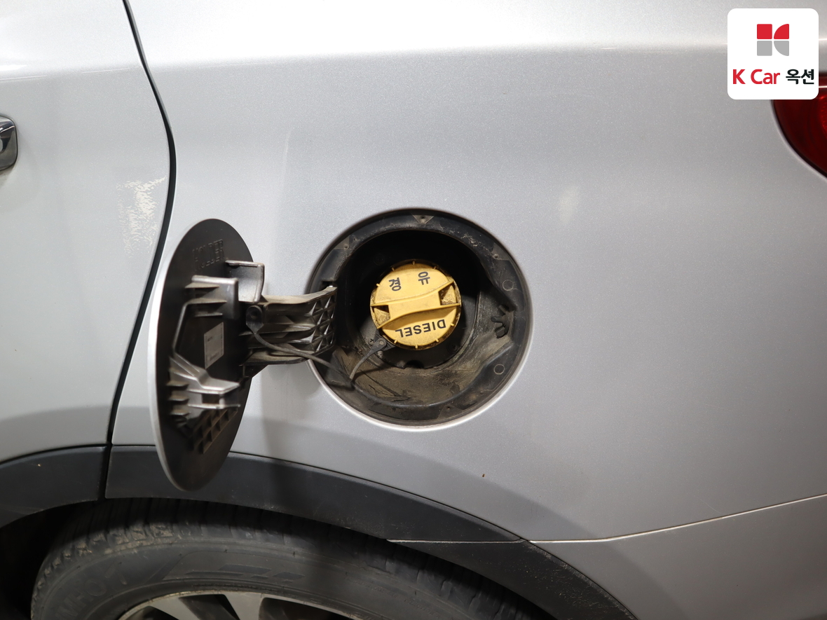 هيونداي سانتافي 2015 - صورة 24