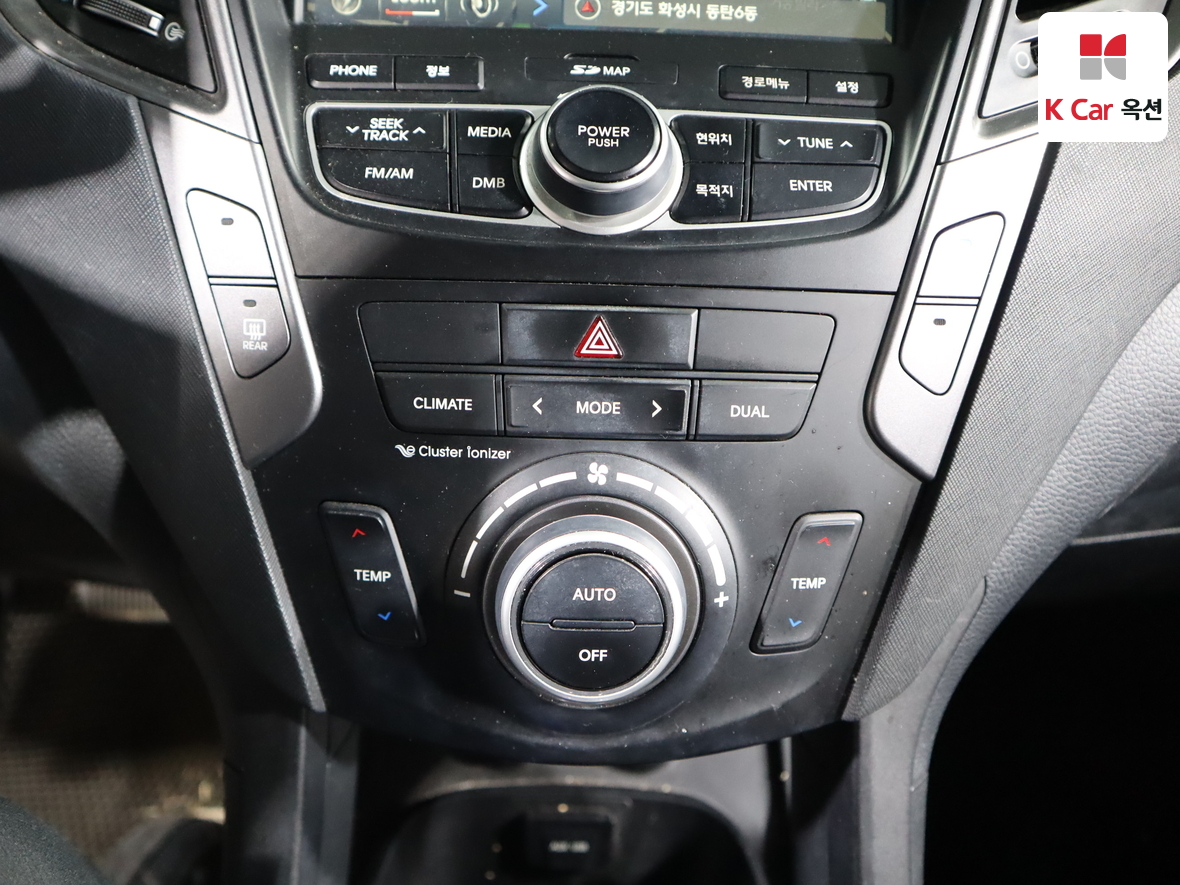 هيونداي سانتافي 2015 - صورة 15