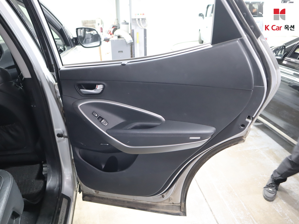 هيونداي سانتافي 2015 - صورة 27