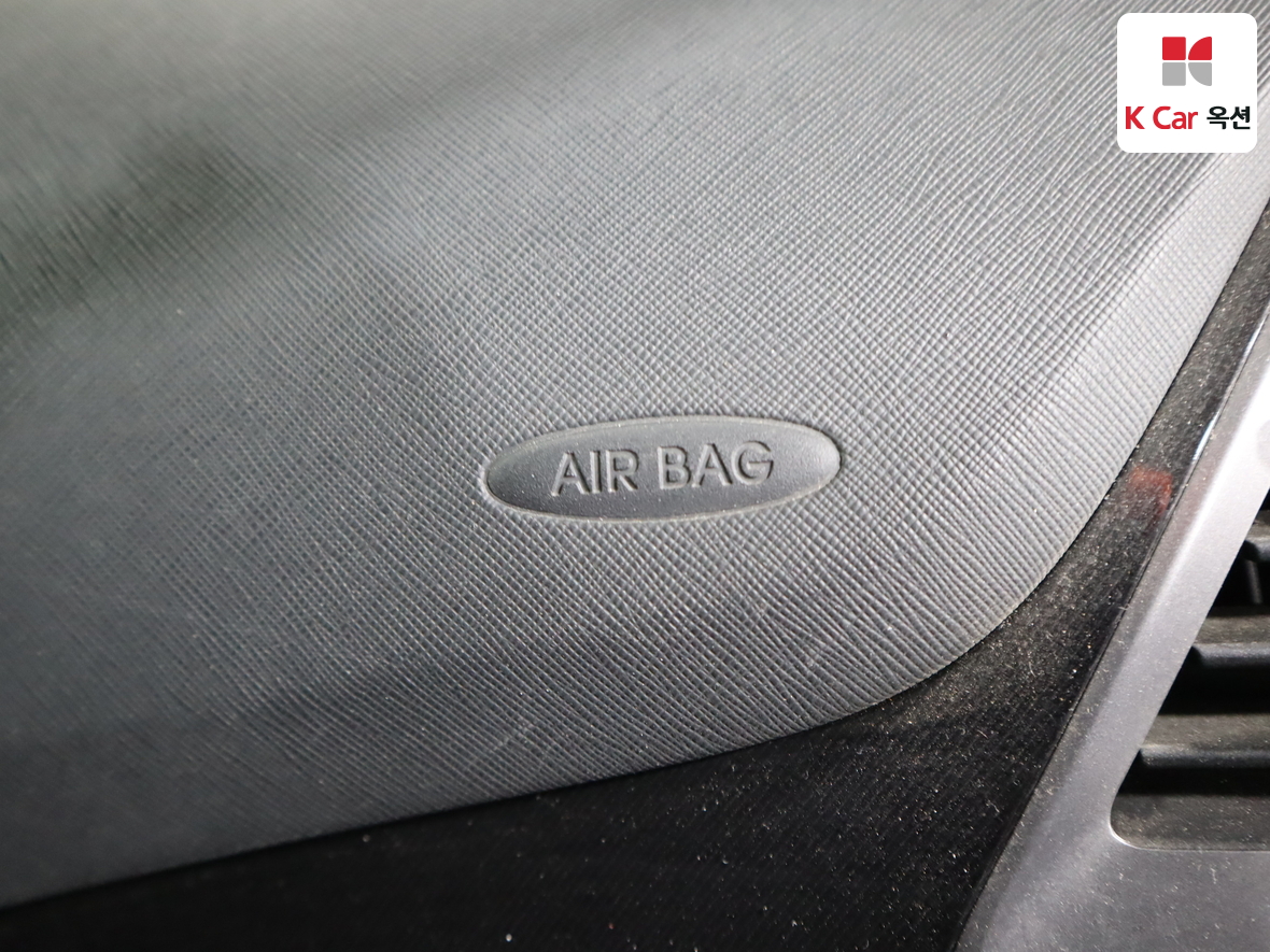 هيونداي سانتافي 2015 - صورة 31