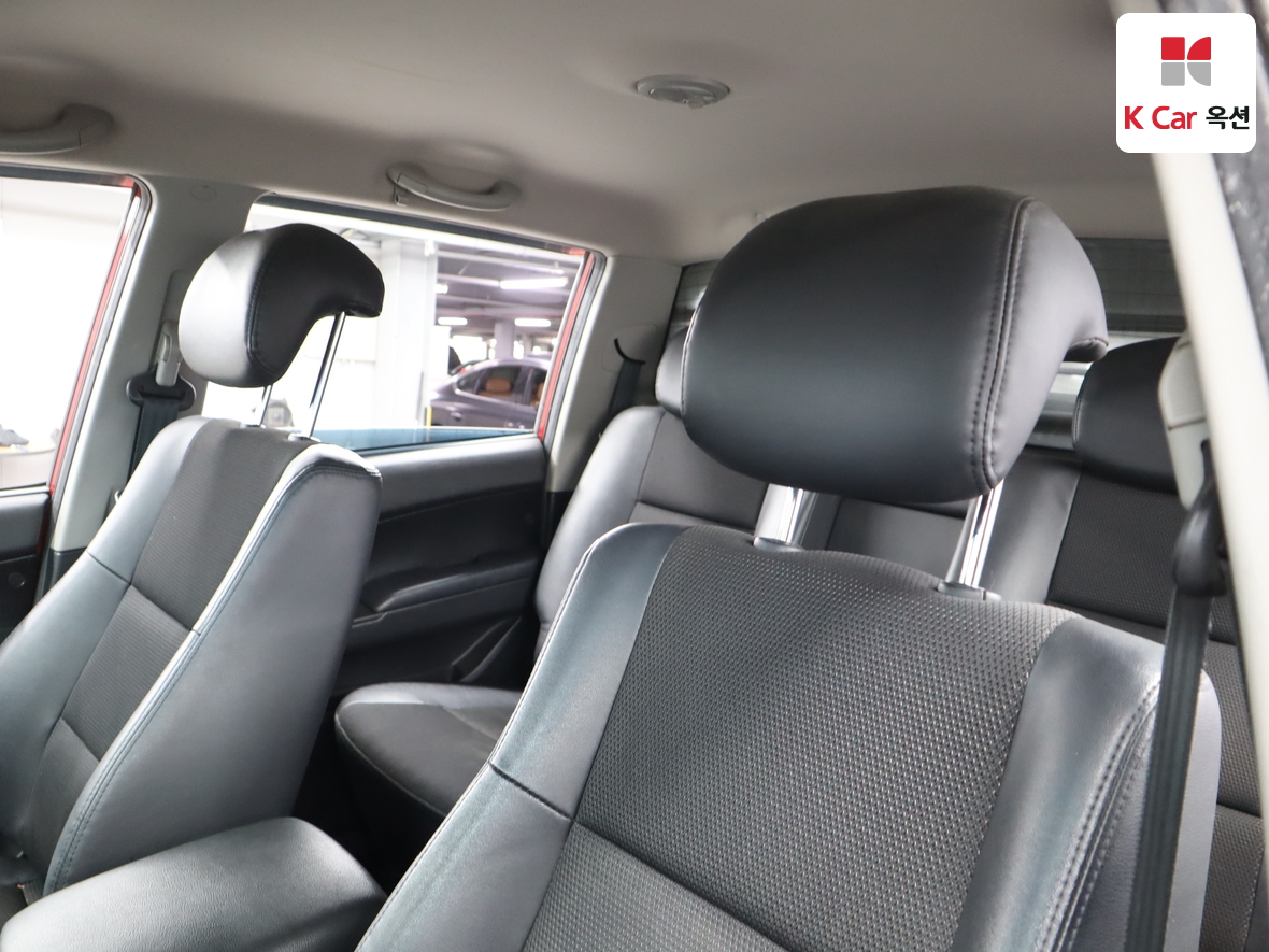 سانج يونج كوراندو سبورت 2012 - صورة 18