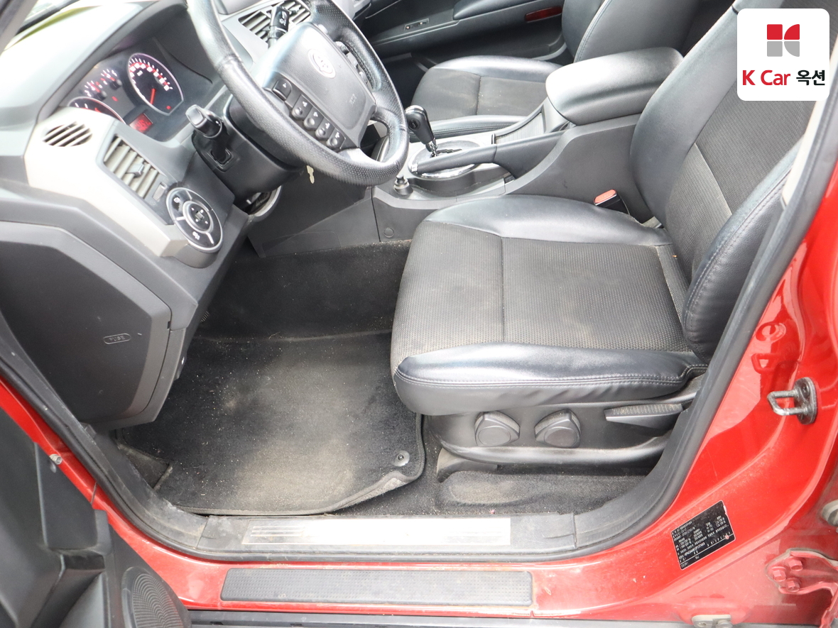 سانج يونج كوراندو سبورت 2012 - صورة 17