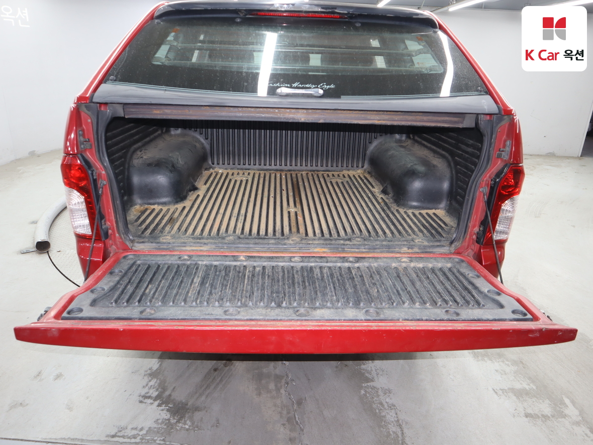 سانج يونج كوراندو سبورت 2012 - صورة 23