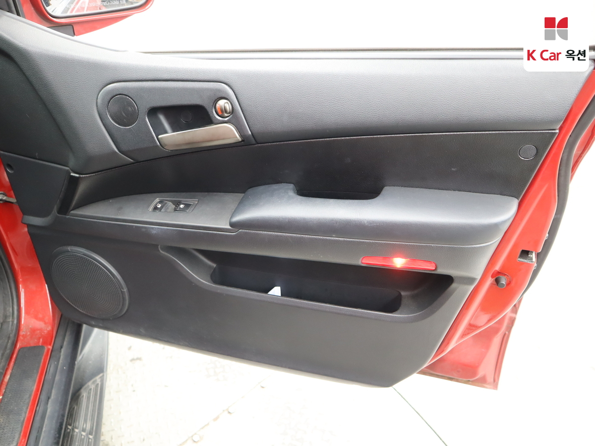 سانج يونج كوراندو سبورت 2012 - صورة 26