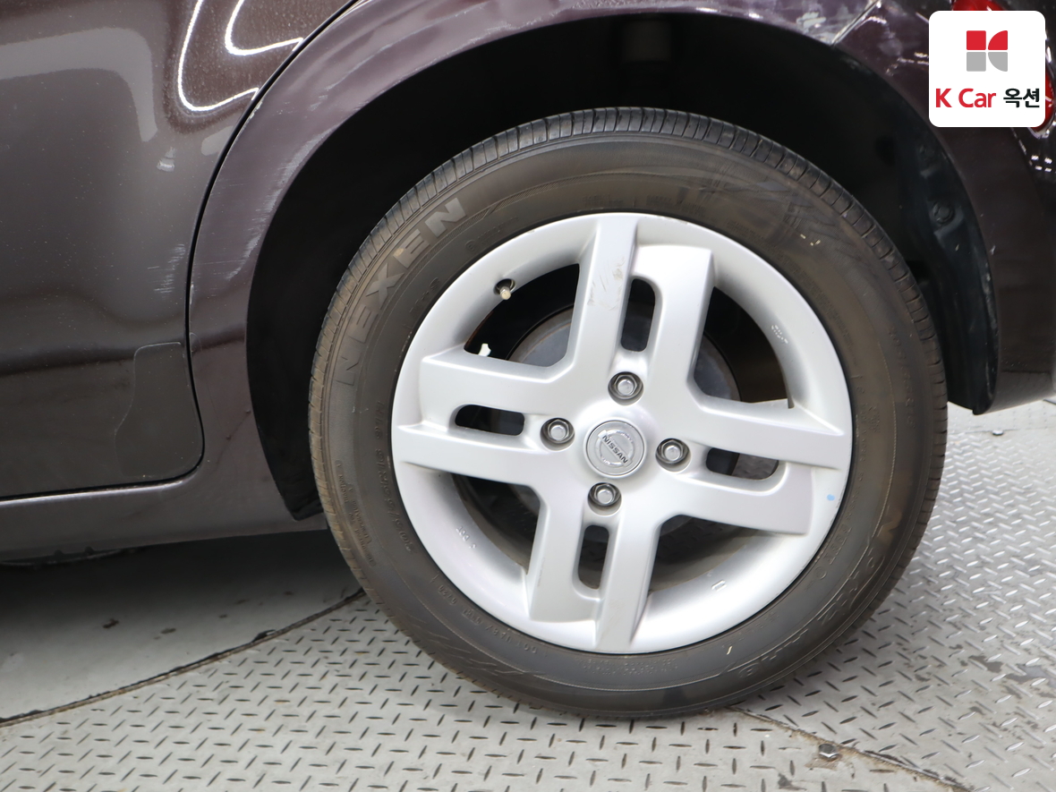 Nissan Cube - 42