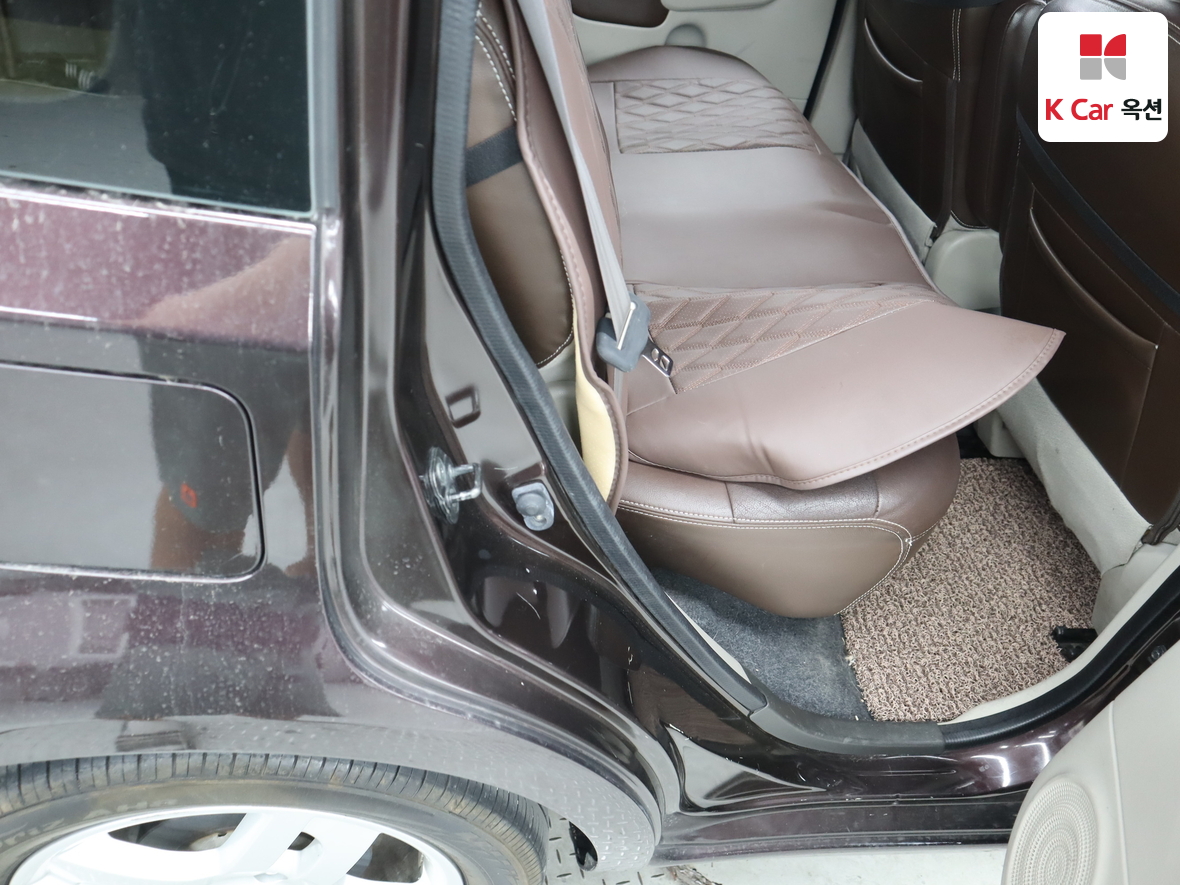 Nissan Cube - 27