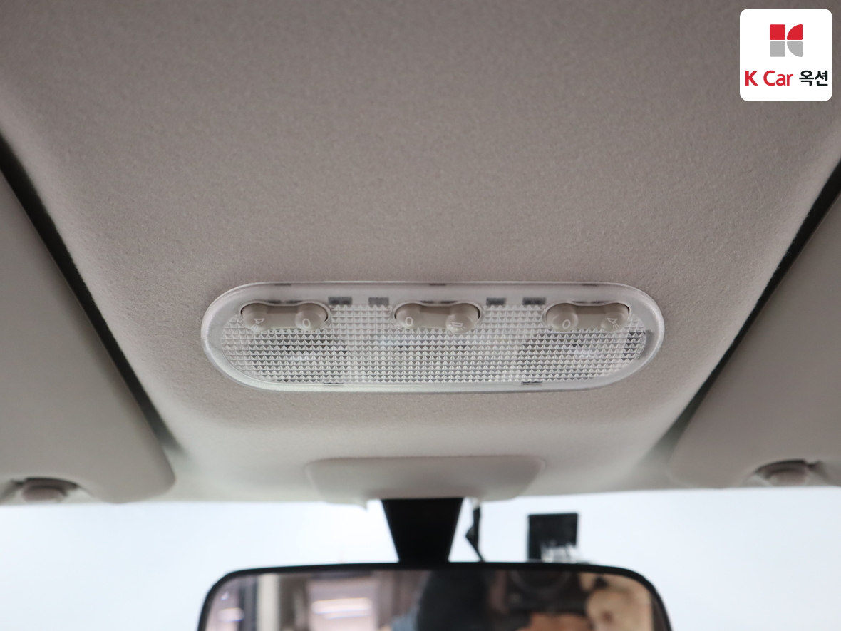 Nissan Cube - 12