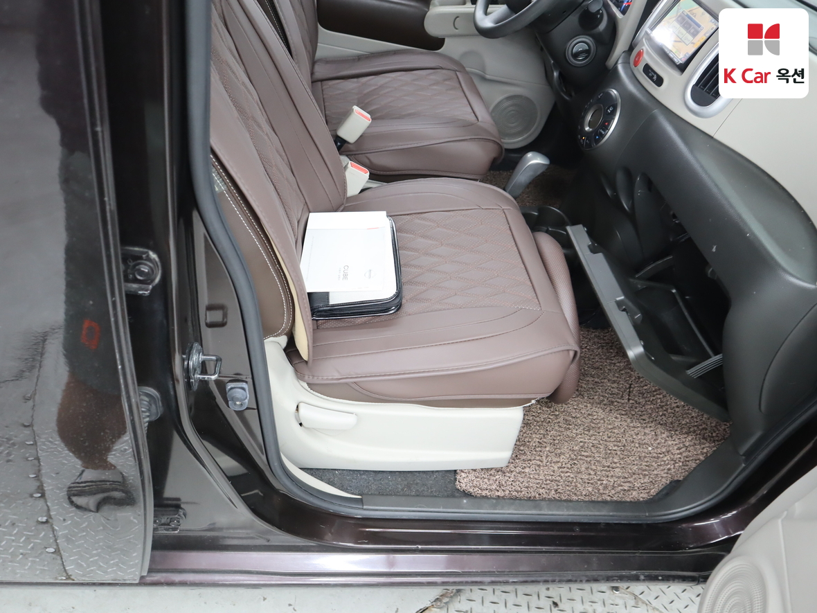 Nissan Cube - 29