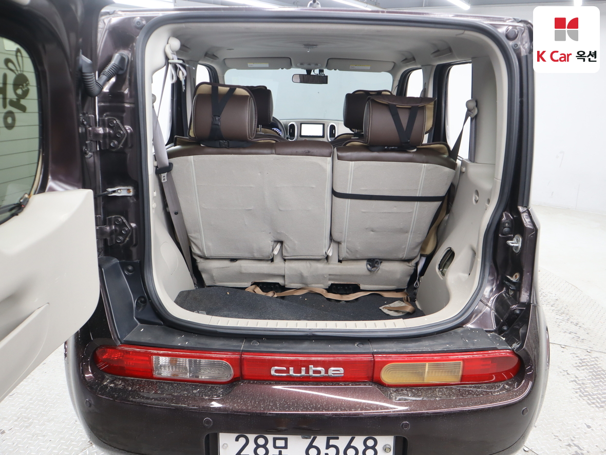Nissan Cube - 23