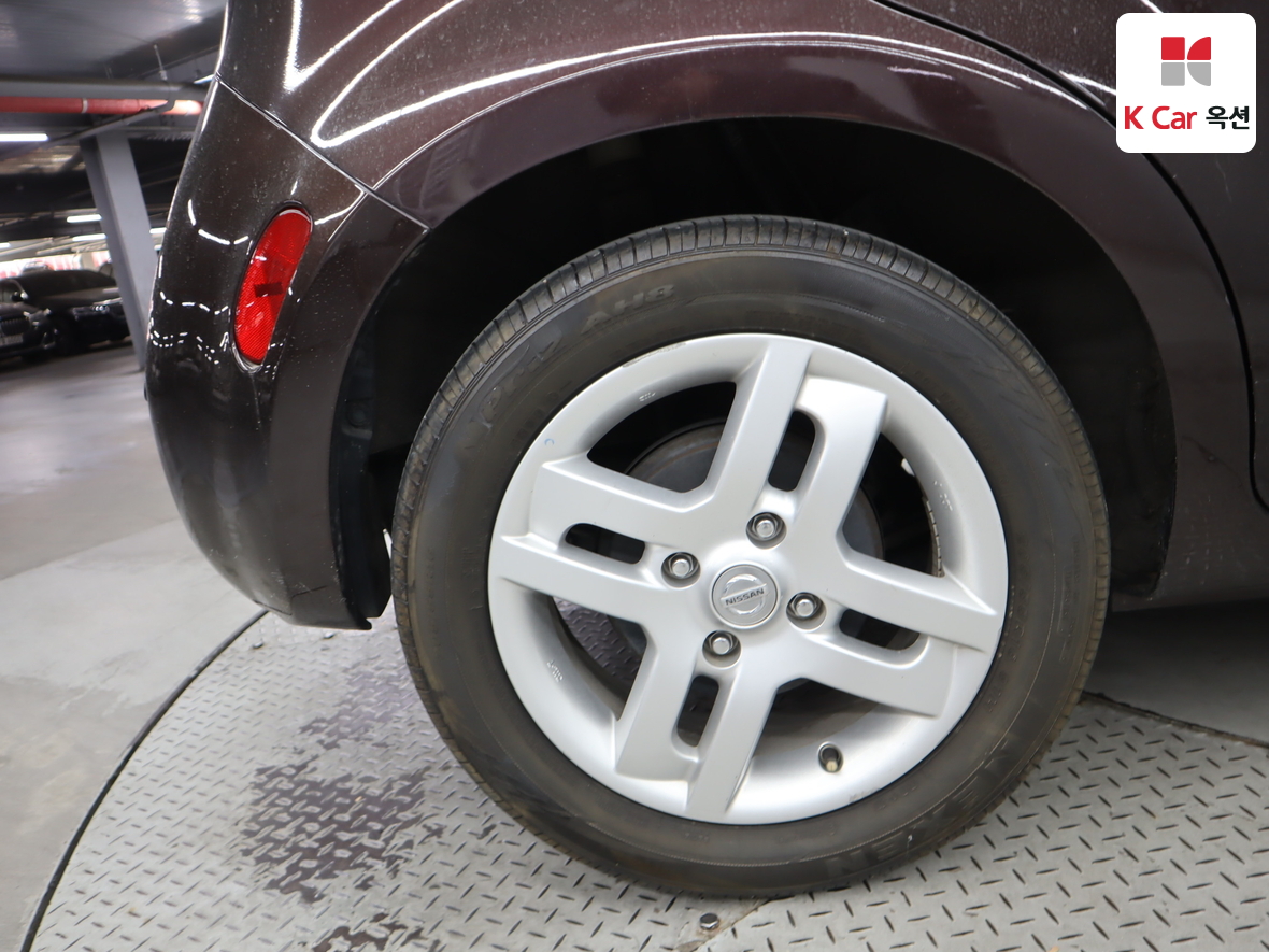 Nissan Cube - 41