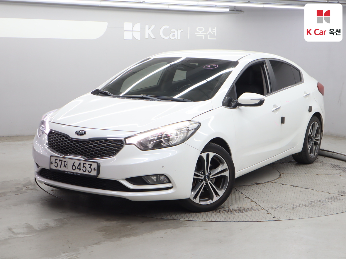 كيا K3 2013 - صورة 1