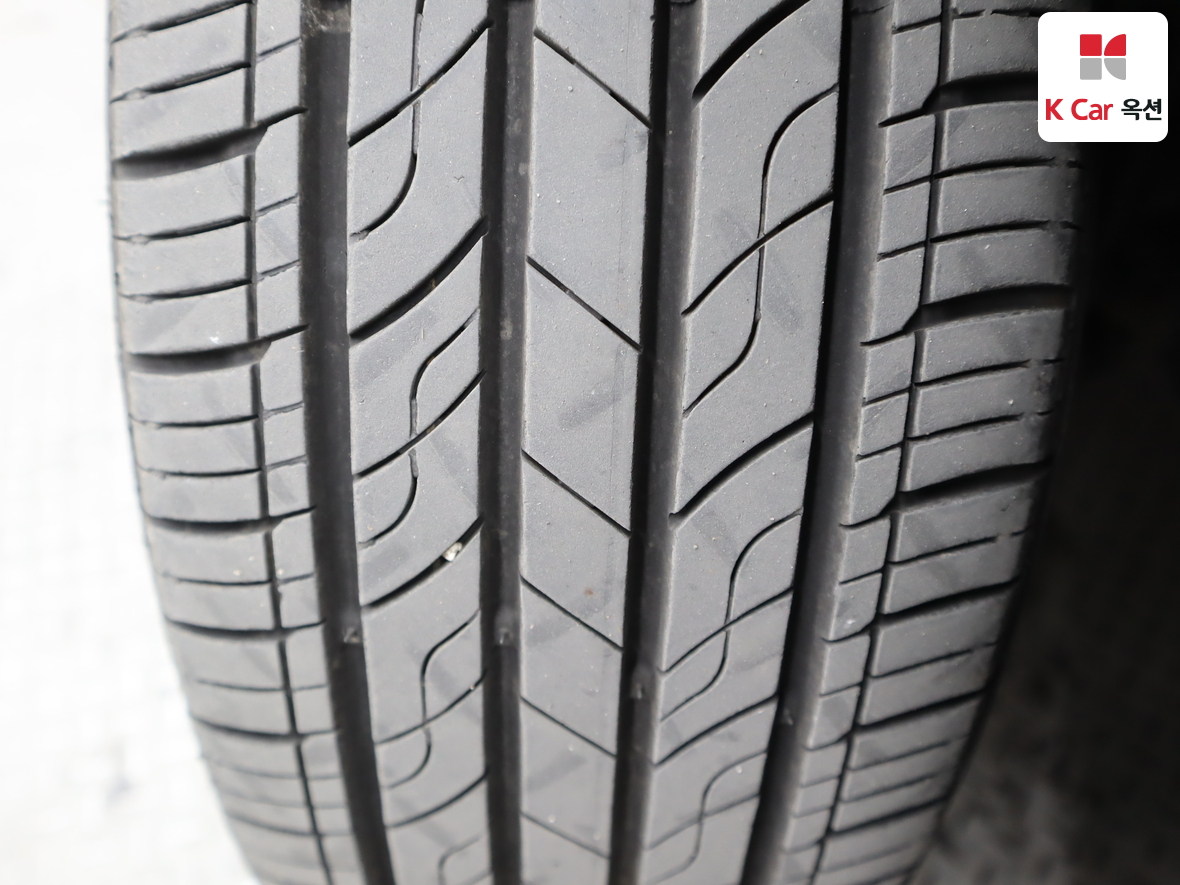 Hyundai Elantra 2011 - Image 31