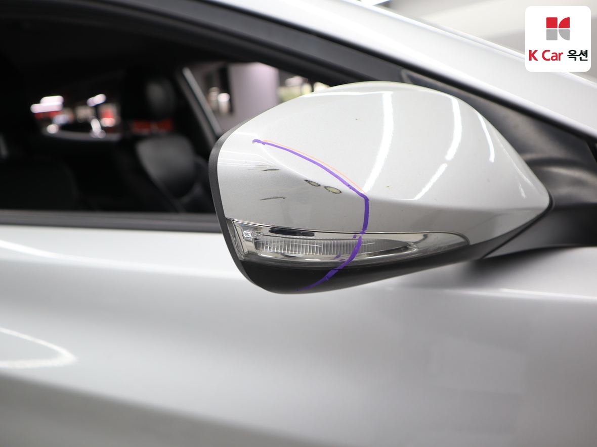 Hyundai Elantra 2011 - Image 45