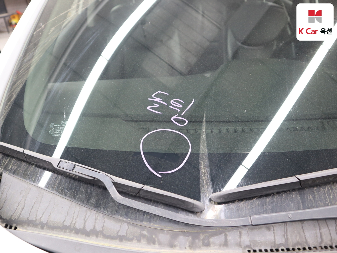 Hyundai Elantra 2011 - Image 33