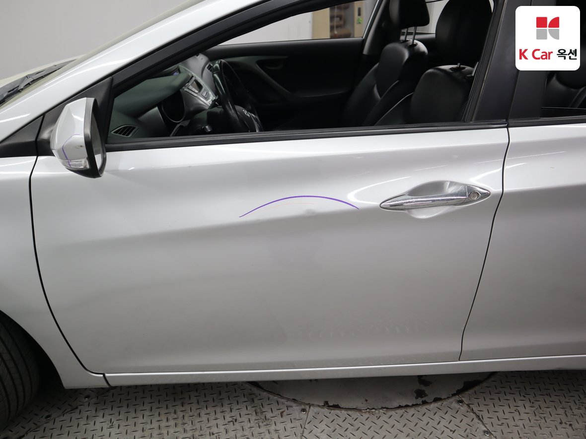 Hyundai Elantra 2011 - Image 38