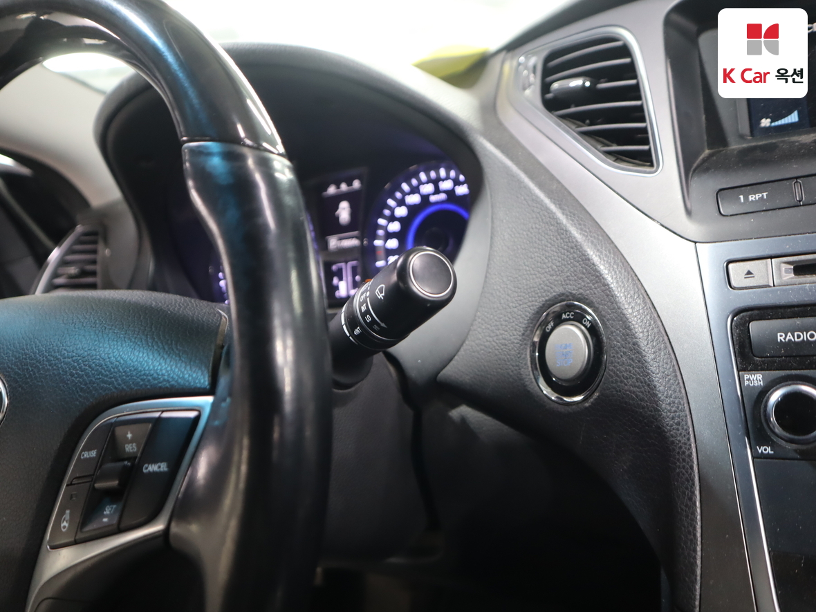 هيونداي أزيرا 2015 - صورة 11