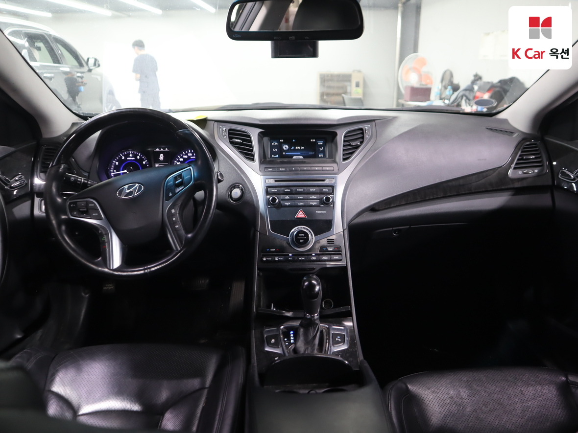 هيونداي أزيرا 2015 - صورة 3