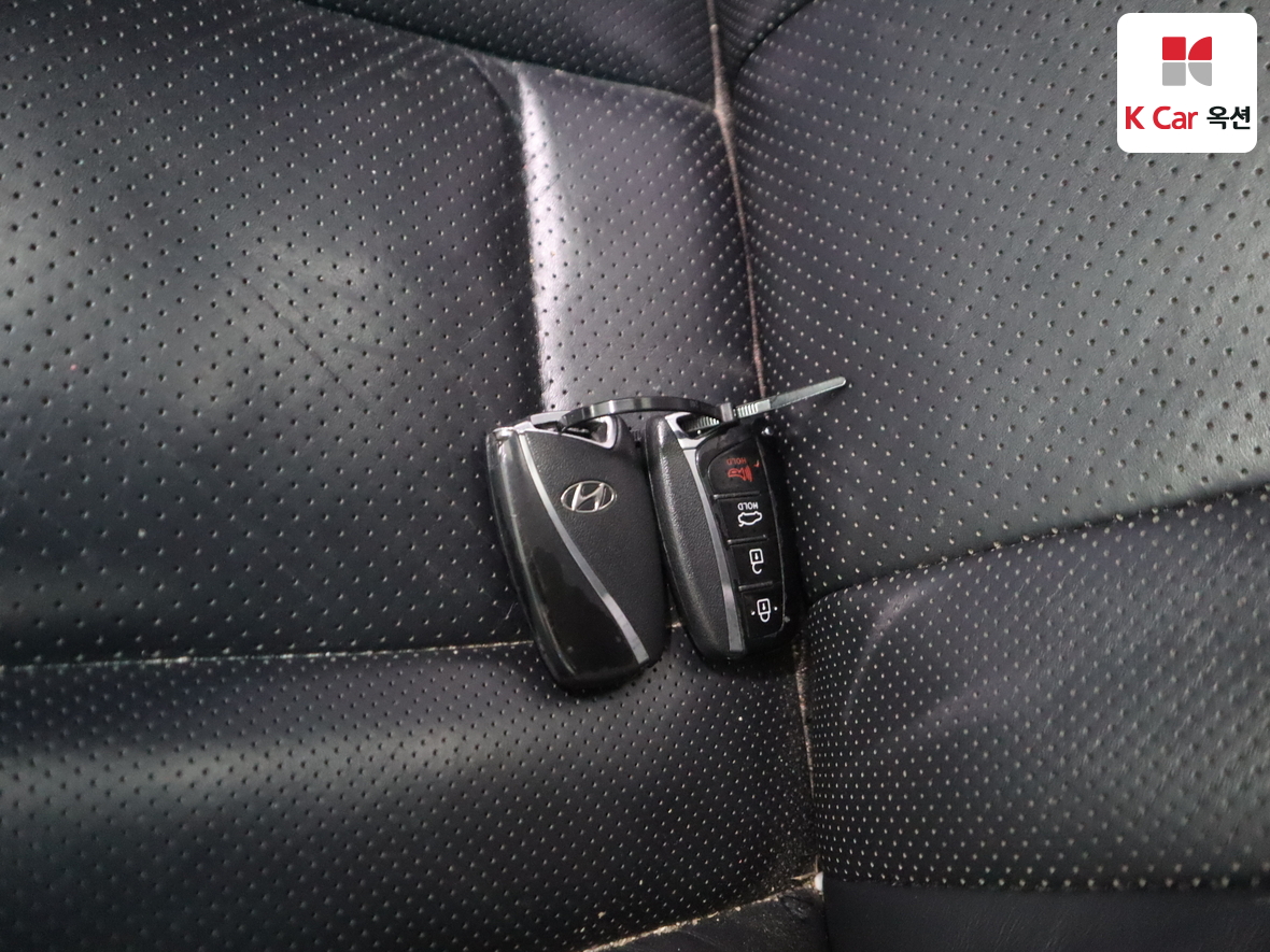 هيونداي أزيرا 2015 - صورة 18