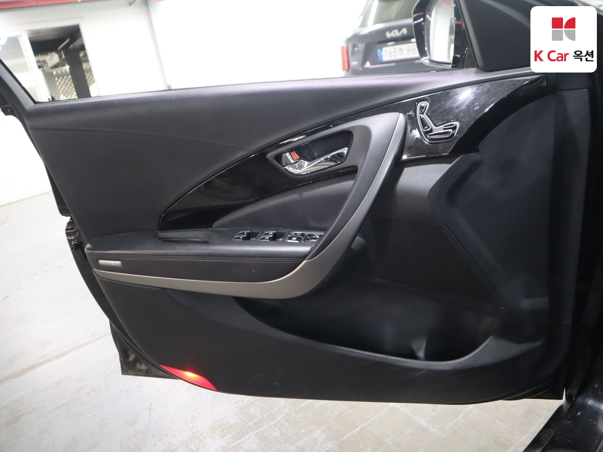 هيونداي أزيرا 2015 - صورة 8