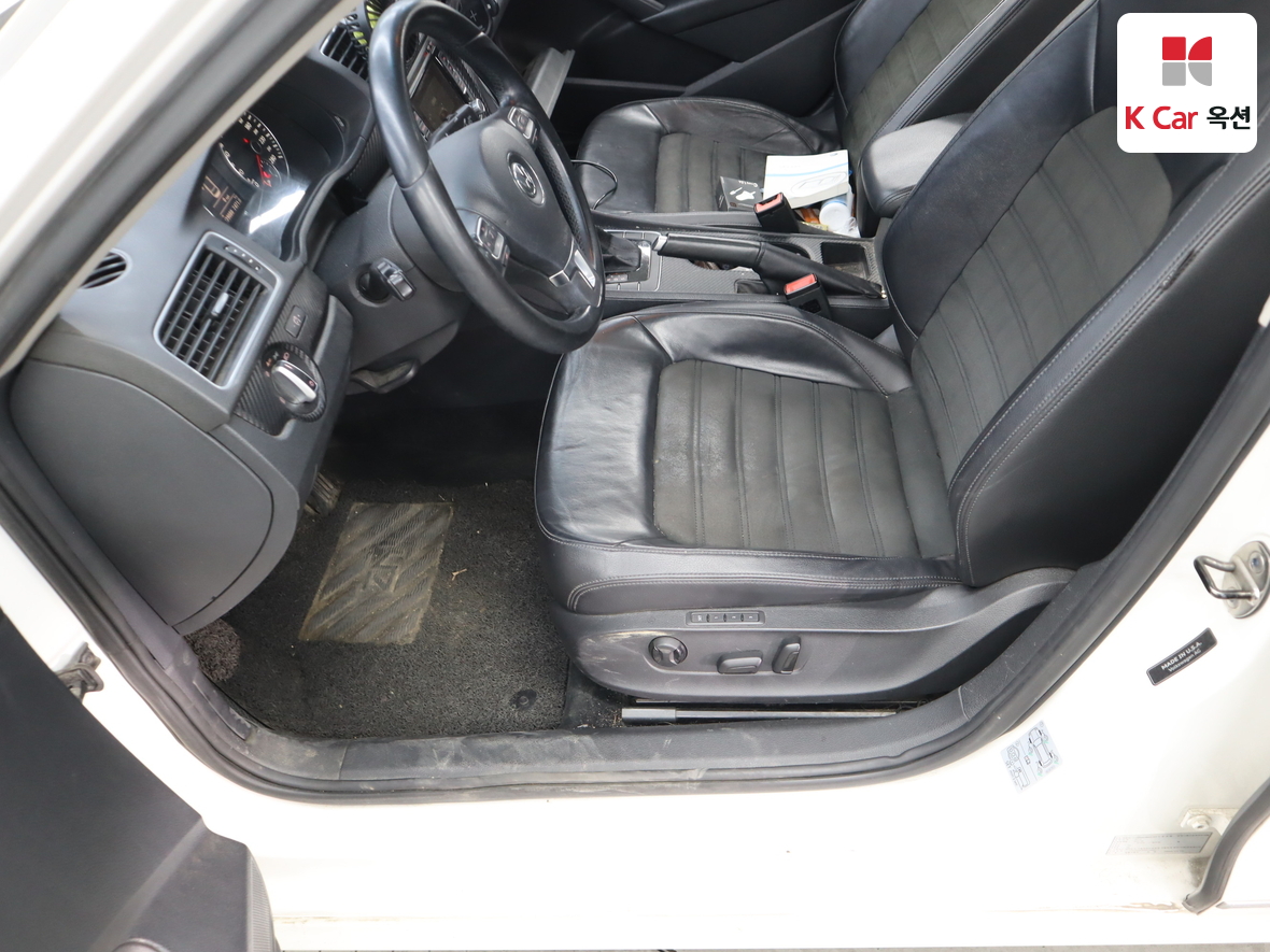 VOLKSWAGEN 파사트 - 18