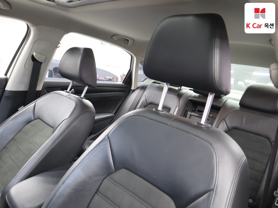 VOLKSWAGEN 파사트 - 19