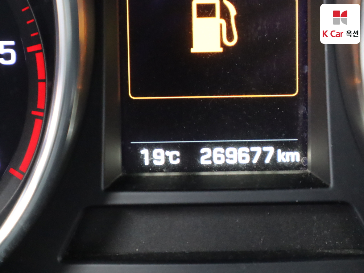 Hyundai Santa Fe 2016 - Image 4