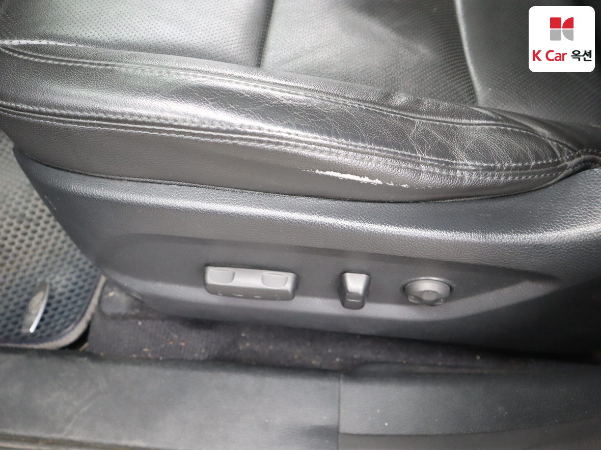 Hyundai Santa Fe 2016 - Image 20