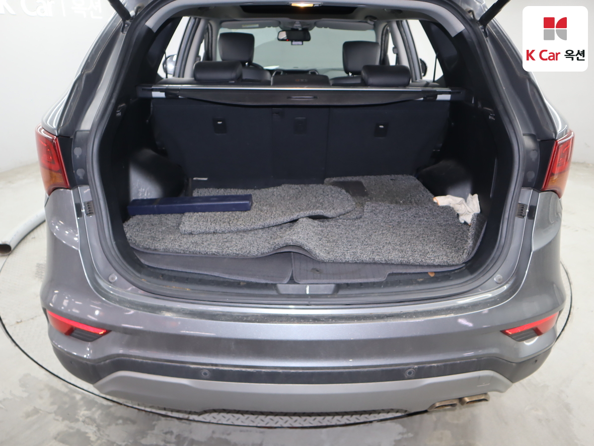 Hyundai Santa Fe 2016 - Image 27