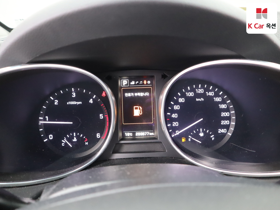 Hyundai Santa Fe 2016 - Image 5