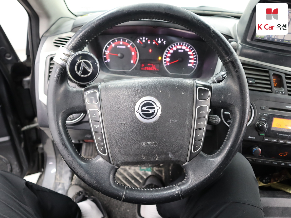 쌍용자동차 코란도 스포츠 2014 - 이미지 10