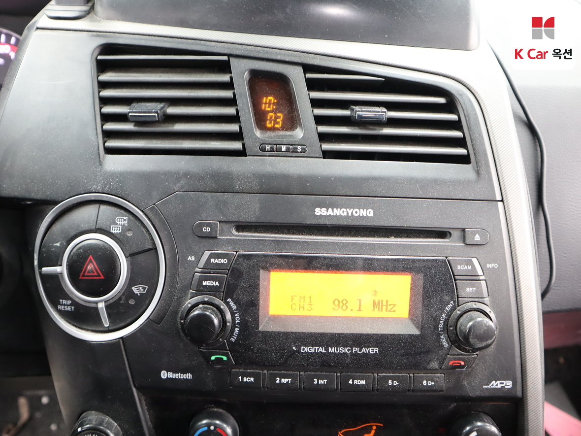 쌍용자동차 코란도 스포츠 2014 - 이미지 15